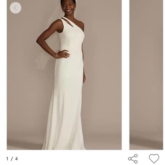 Bridal dress - Picture 1 of 3